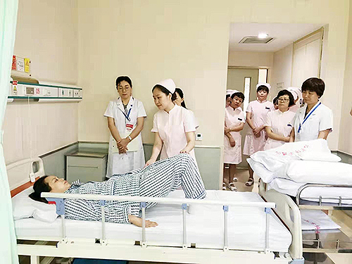 图为评审会现场