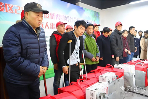 图为湖北活动现场