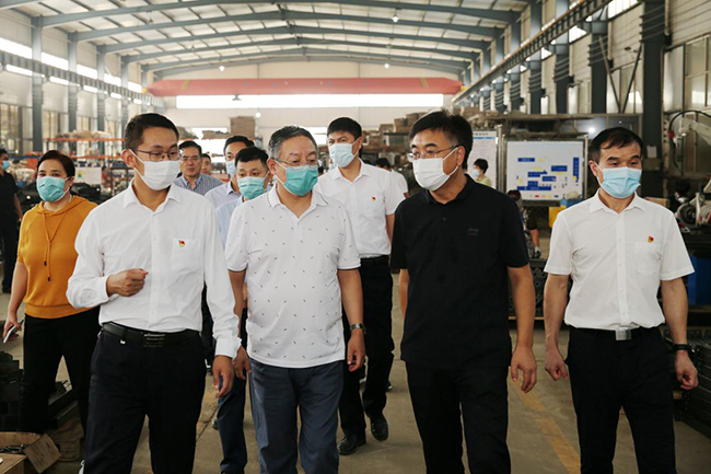 中康党委开展定点帮扶南皮县现场调研和入户慰问活动