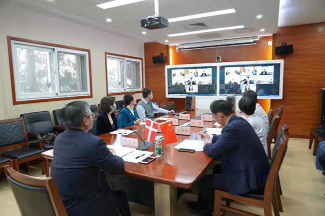 图为签约仪式及合作启动会现场