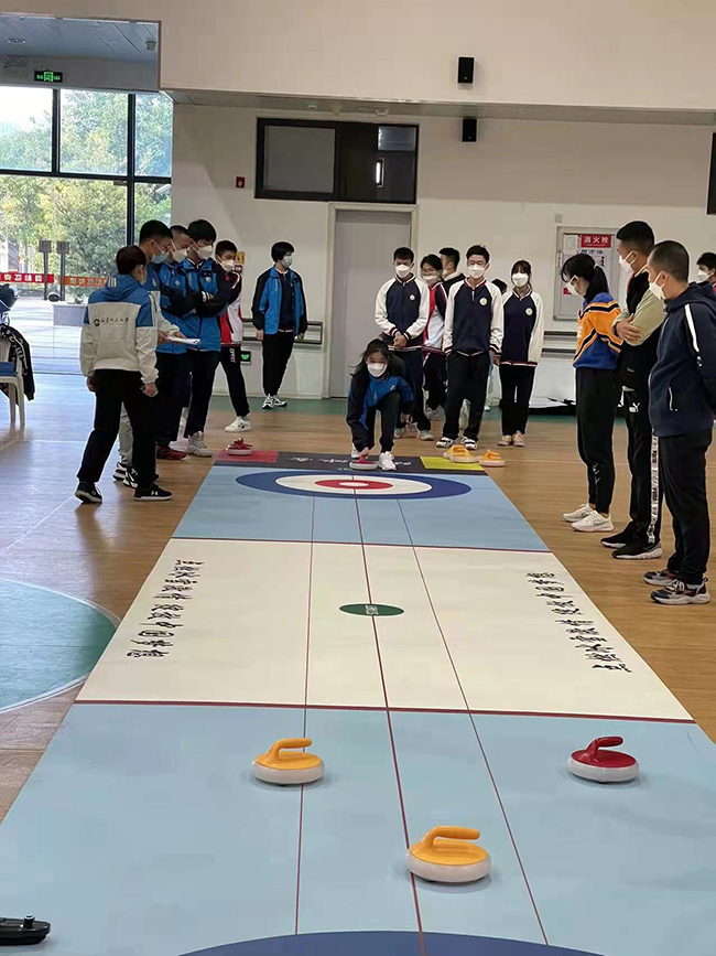图为比赛活动现场