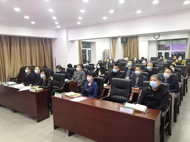 图为省残联举办学习宣传贯彻党的十九届六中全会精神宣讲报告会