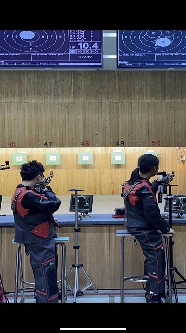 图为射击队10米气步枪训练现场