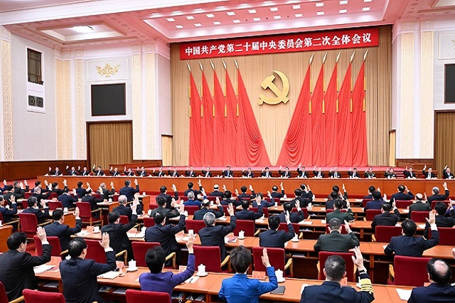 中共二十届二中全会在京举行 习近平作重要讲话
