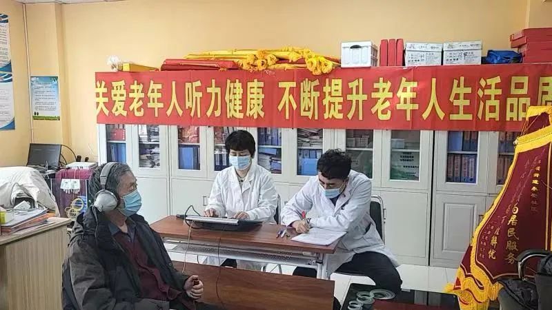 图为活动现场