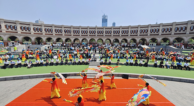 图为启动仪式现场