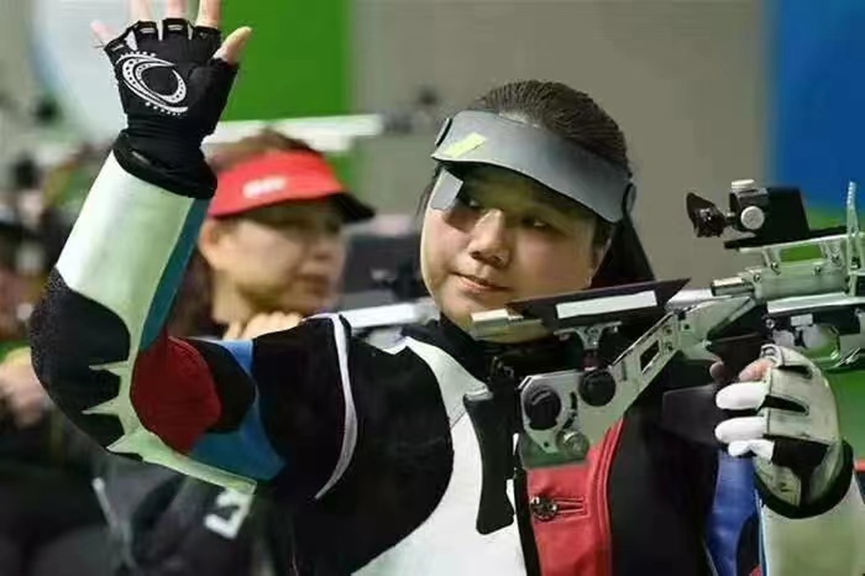 图为残奥射击女运动员张翠平