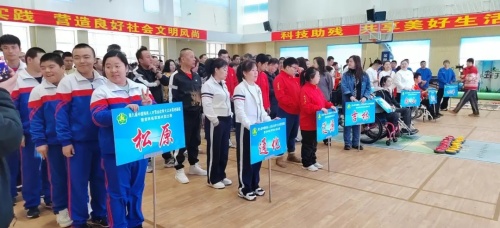 图为活动现场