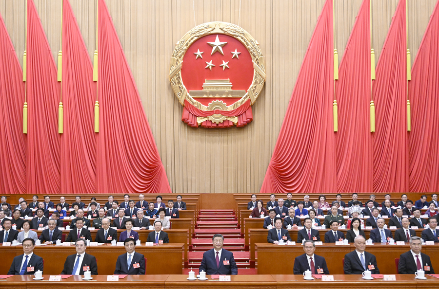 十四届全国人大三次会议在京闭幕 习近平等党和国家领导人出席闭幕会