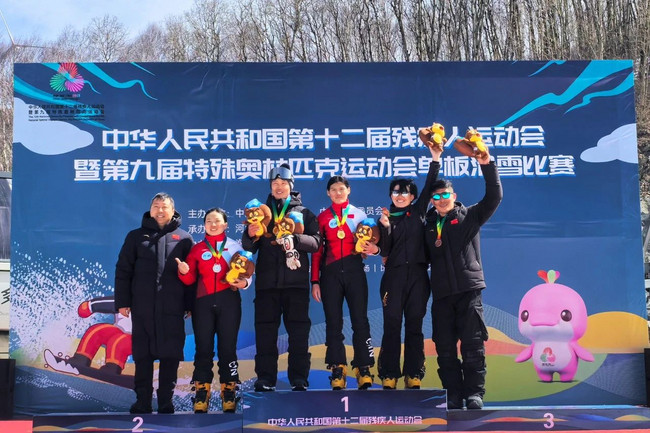 图为颁奖现场