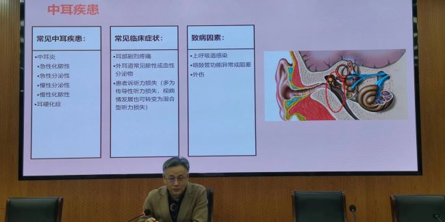 图为活动现场