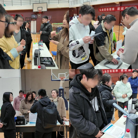 图为志愿服务现场