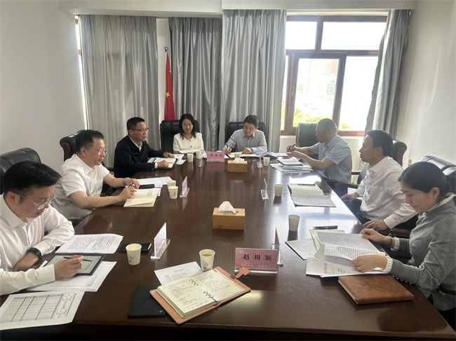 图为会议现场