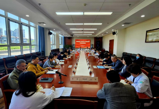 图为研读会现场