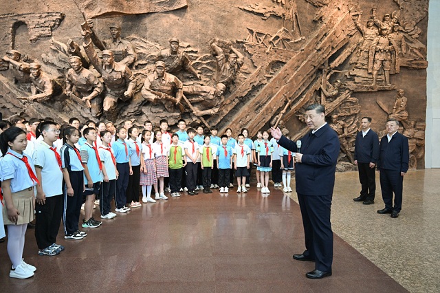 习近平在山西考察时强调  努力在推动资源型经济转型发展上迈出新步伐 奋力谱写三晋大地推进中国式现代化新篇章