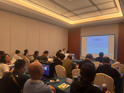 图为听力残疾评定专场培训现场