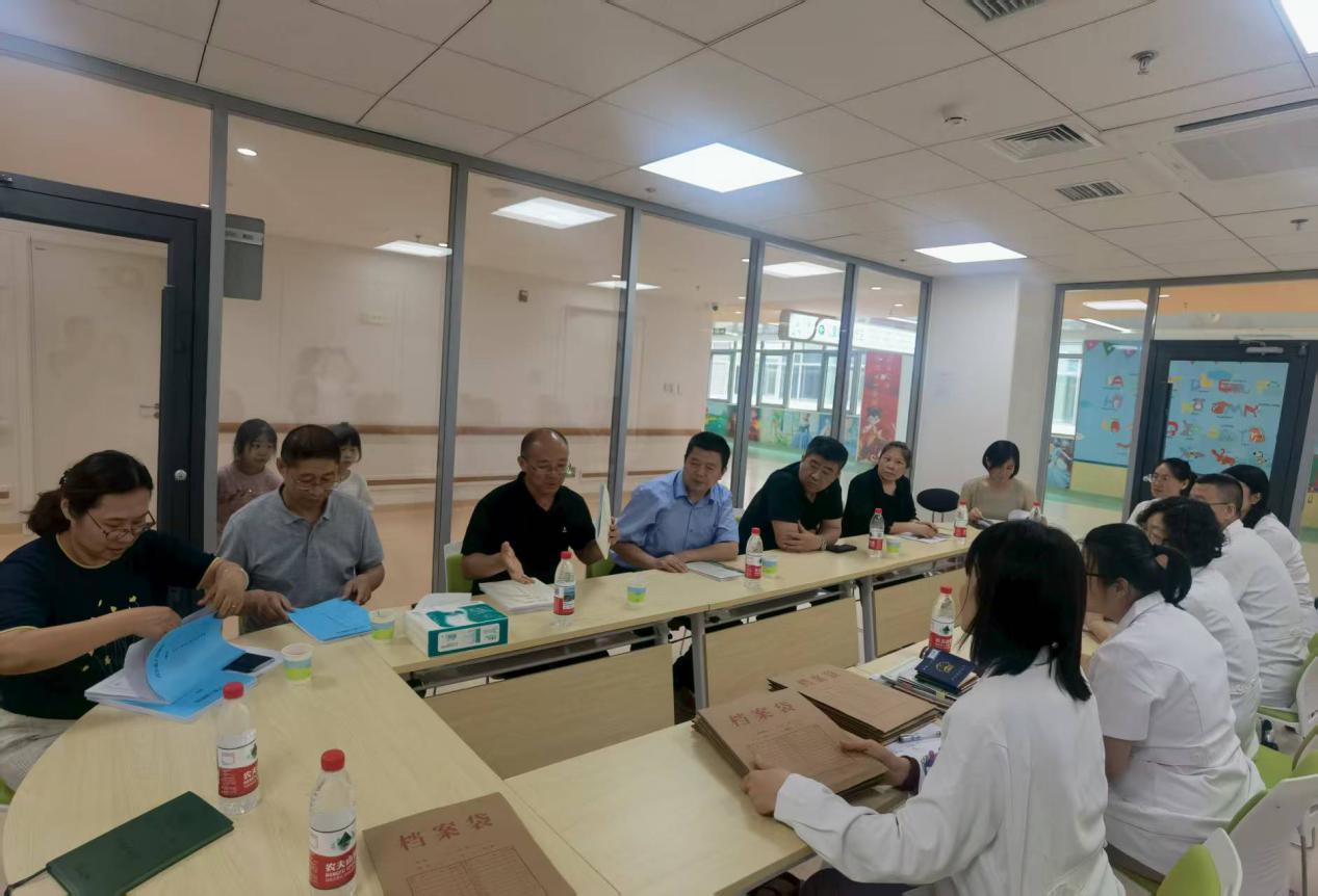 图为座谈会活动现场