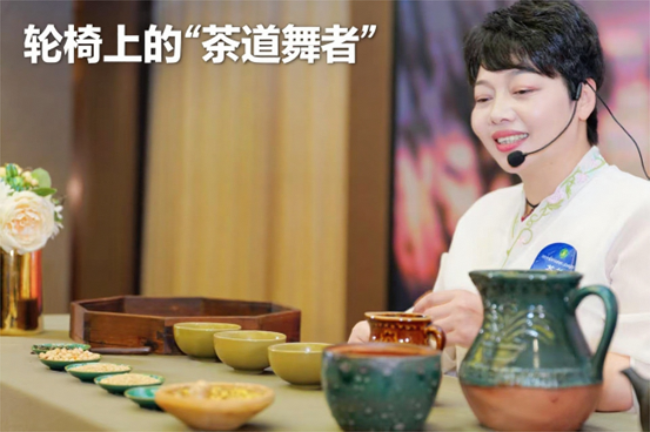 图为杨梦芝