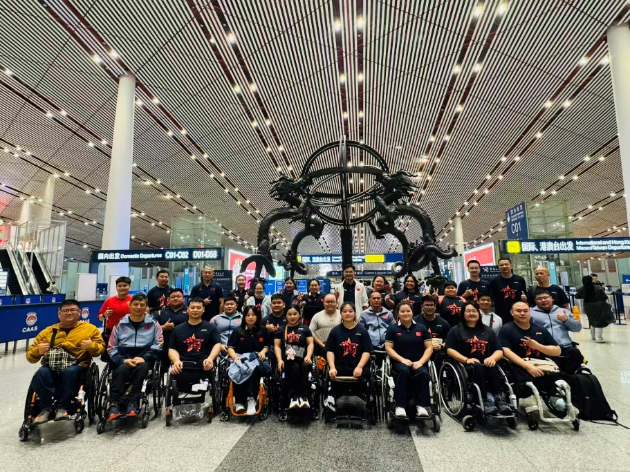 图为中国代表队合影