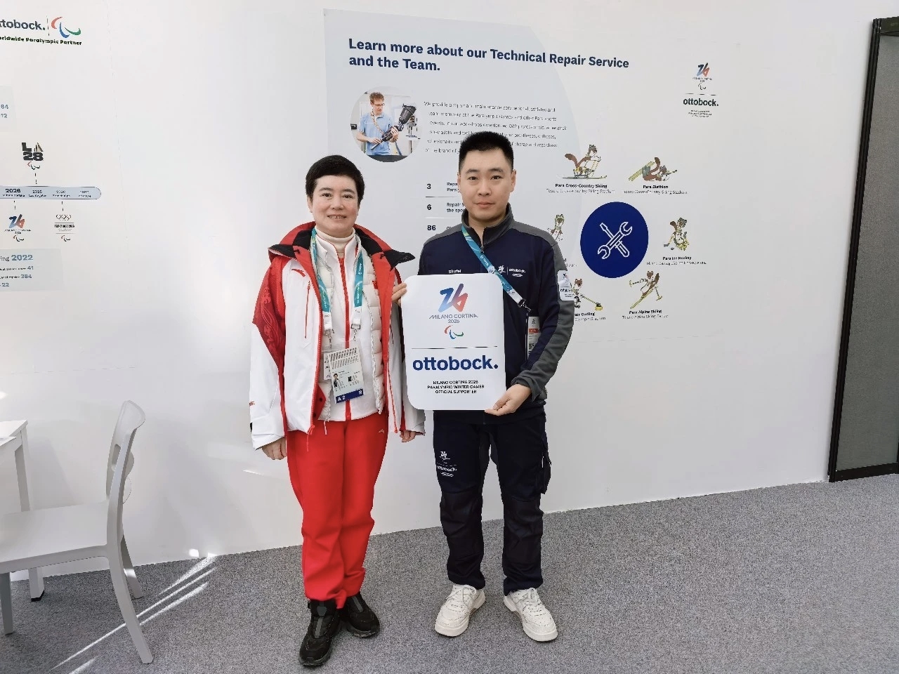 图为活动现场 图为活动现场