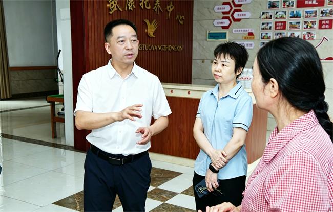 图为调研现场 图为调研现场