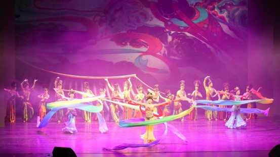 图为公益巡演现场