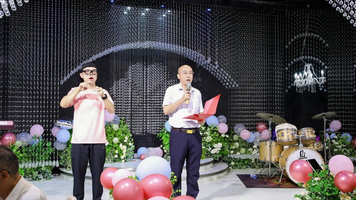 图片为活动现场图片
